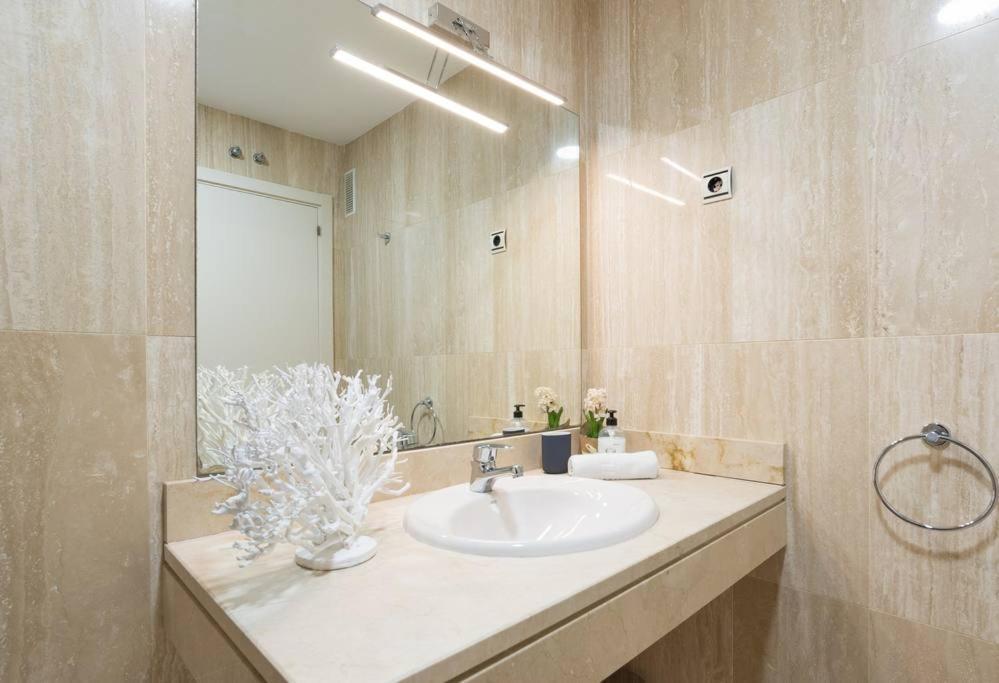 Apartamento Top Vistas Al Mar Apartment Malaga Luaran gambar
